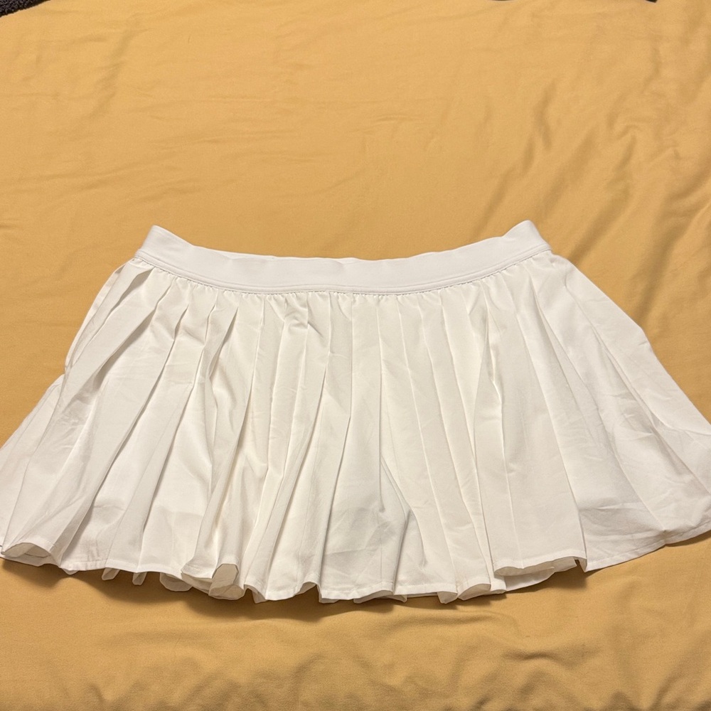 Lululemon high rise pleated tennis skirt
